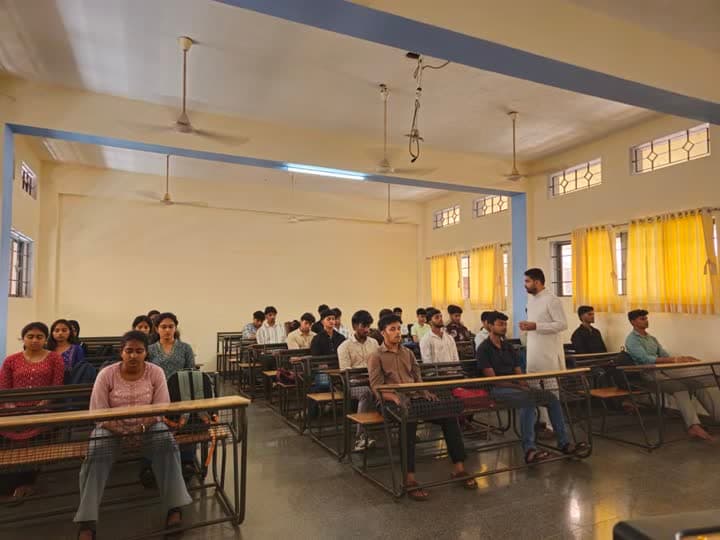 Shared group moment in the workshop